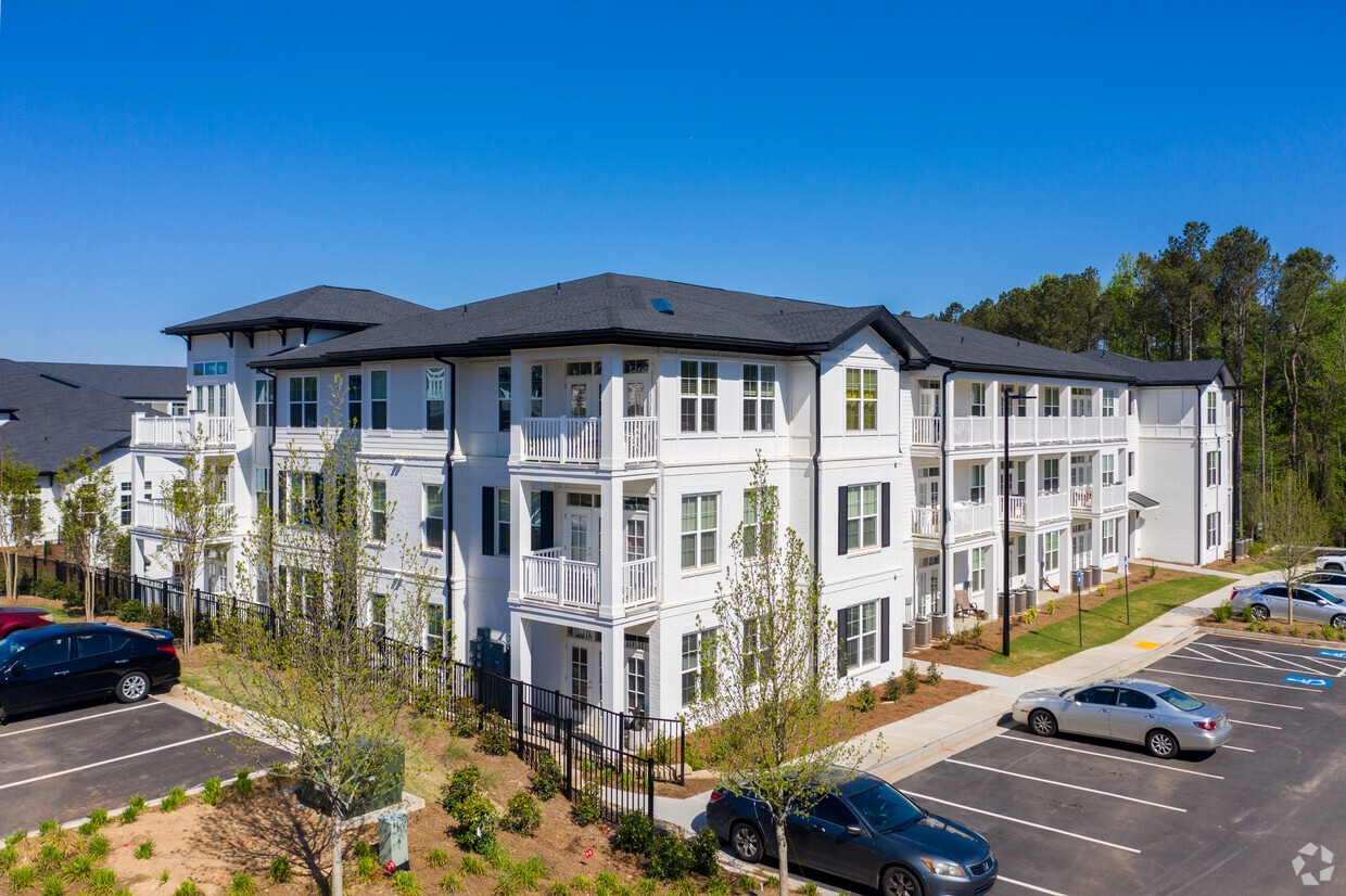 The Quincy Apartments - The Quincy Apartments