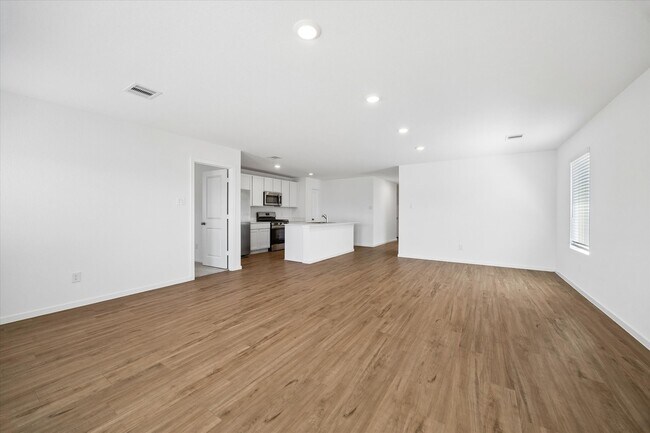 Building Photo - 21583 Casavatore Dr