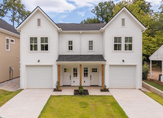 Photo - 124 Woodland Dr Townhome