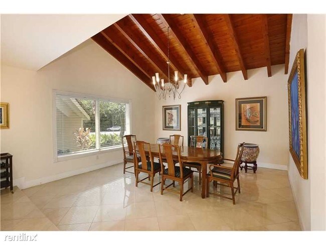 Foto del edificio - 5874 SW 131st Ter