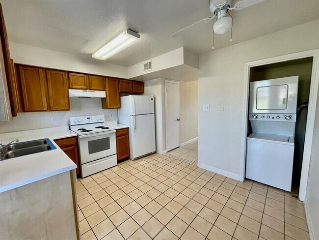 Foto del edificio - 12910 Ashford Point Dr