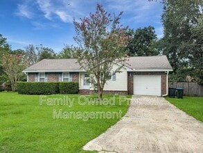 Building Photo - 101 Martha Ct