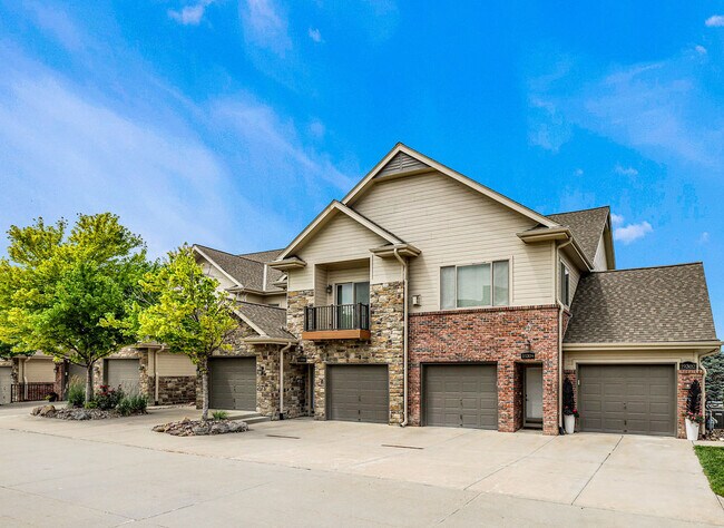 Bellbrook Exterior - Bellbrook Townhomes