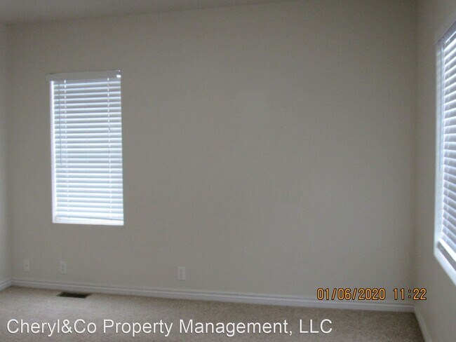 Building Photo - 3 br, 2 bath House - 447 Charles Avenue