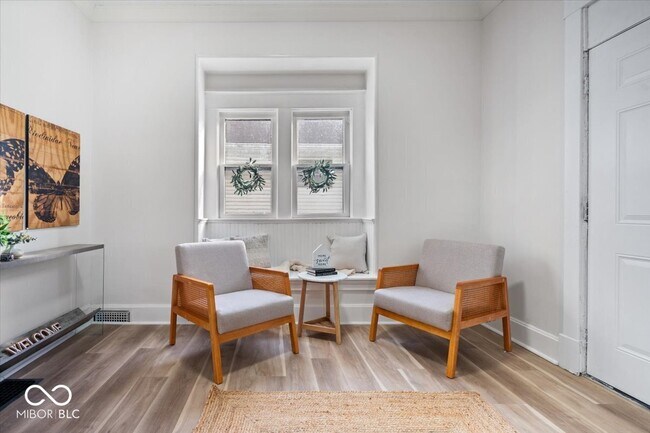 Foto del edificio - 1741 S State Ave