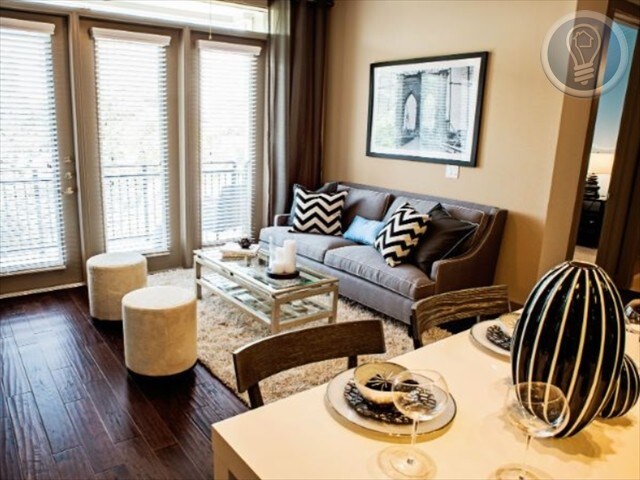 Foto del edificio - 815 W 47th St