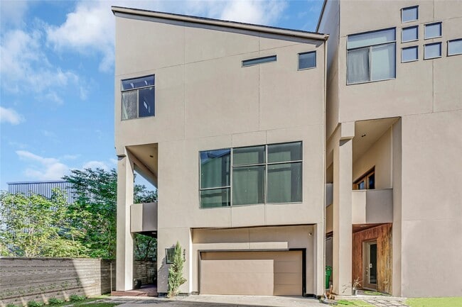 Foto del edificio - 2419 Charleston St