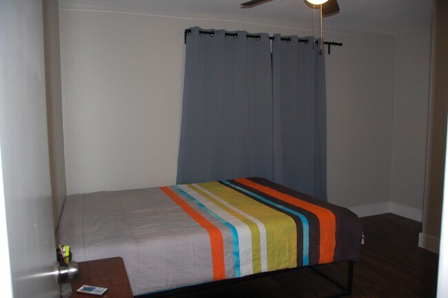 dormitorio 3 - 602 Peterson St