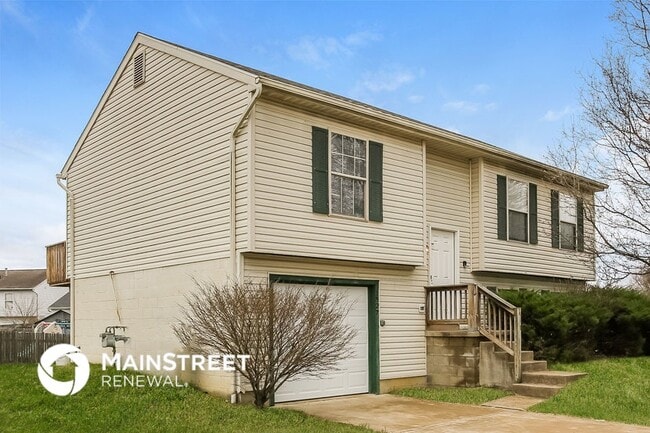 Building Photo - 1527 Berkhard Dr
