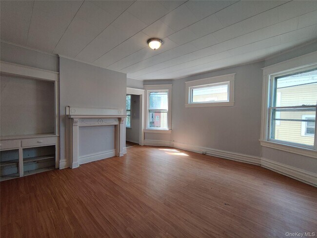 Foto del edificio - 85 N Hamilton St