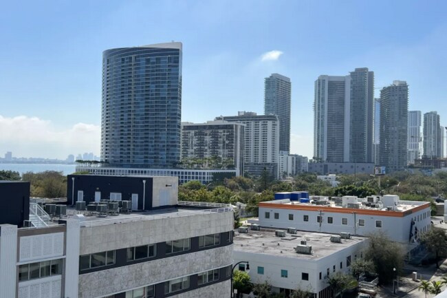 Building Photo - 3900 Biscayne Blvd
