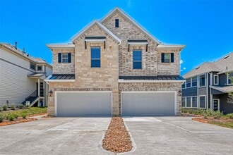 Building Photo - 580 Longleaf Pine Dr