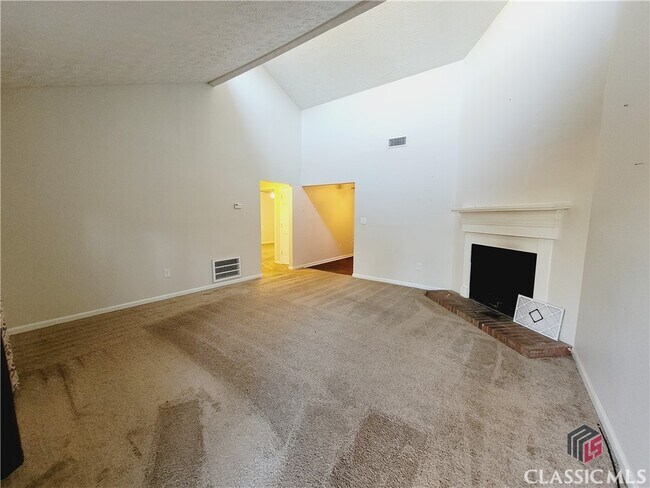 Foto del edificio - 342 Timothy Rd