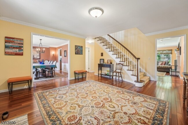 Foto del edificio - 7 Woods Ln