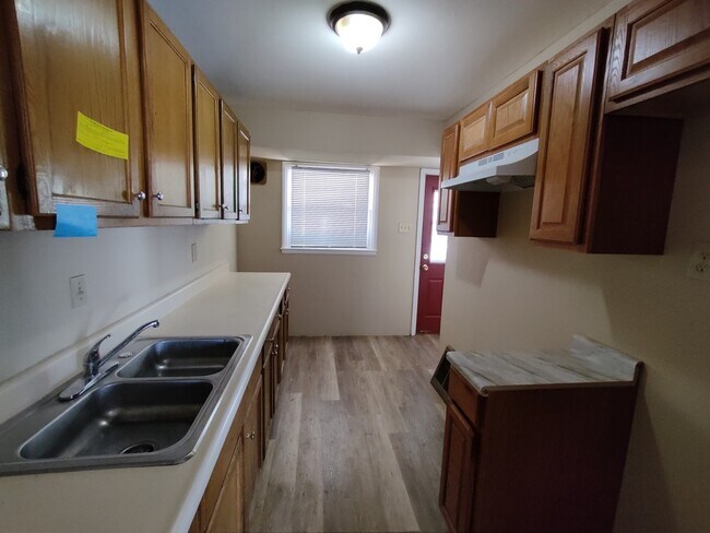Building Photo - 314 Shepley Dr