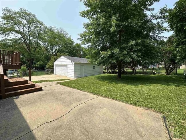 Building Photo - 3006 Stanford Ave