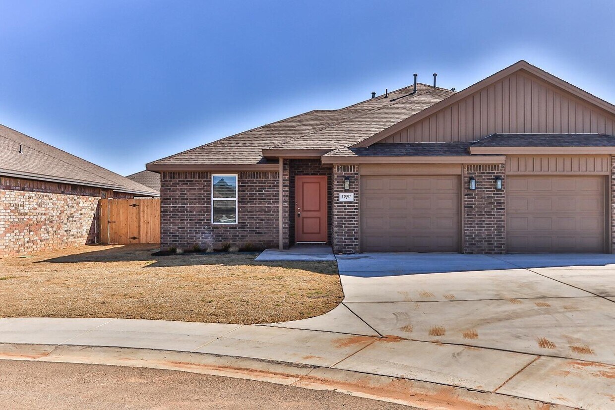12007 Essex Ave, Lubbock, TX 79424 Townhome Rentals in Lubbock TX