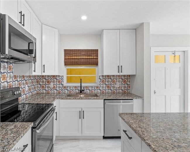 Building Photo - 4290 Gulfstream Dr