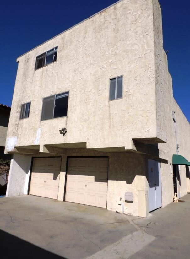 Foto del edificio - 423 N Elena Ave