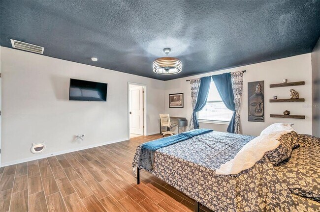 Building Photo - 3737 Copperspring Blvd
