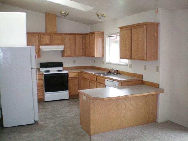 Foto del edificio - 3 bed/2bath Duplex for Rent