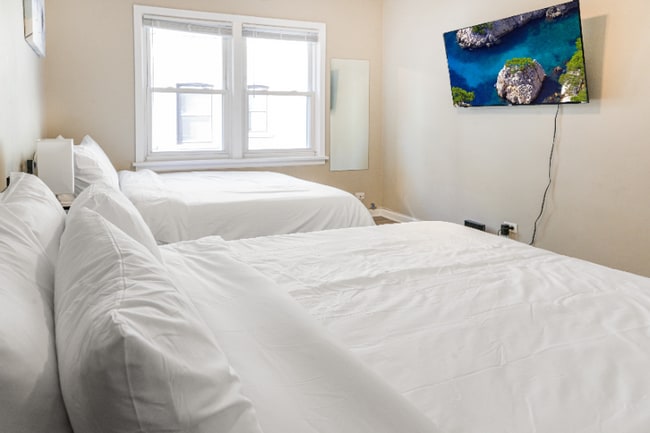 Building Photo - 432 Elmwood Ave