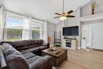 Building Photo - 503 Andover Ct