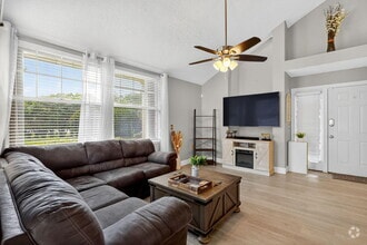Building Photo - 503 Andover Ct