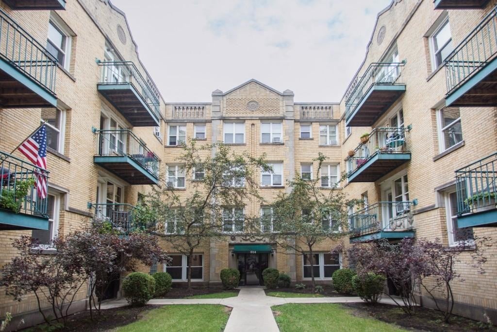 Foto principal - 916 W Dakin St