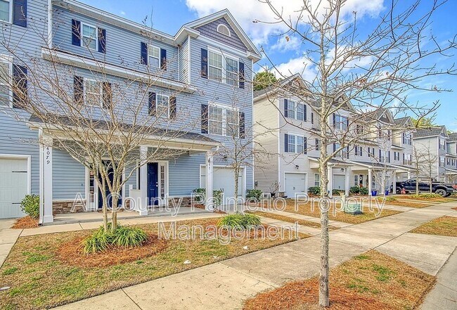 Photo - 4077 Hartland St Townhome