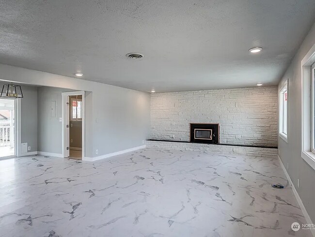 Foto del edificio - Charming 3 Bedroom Home
