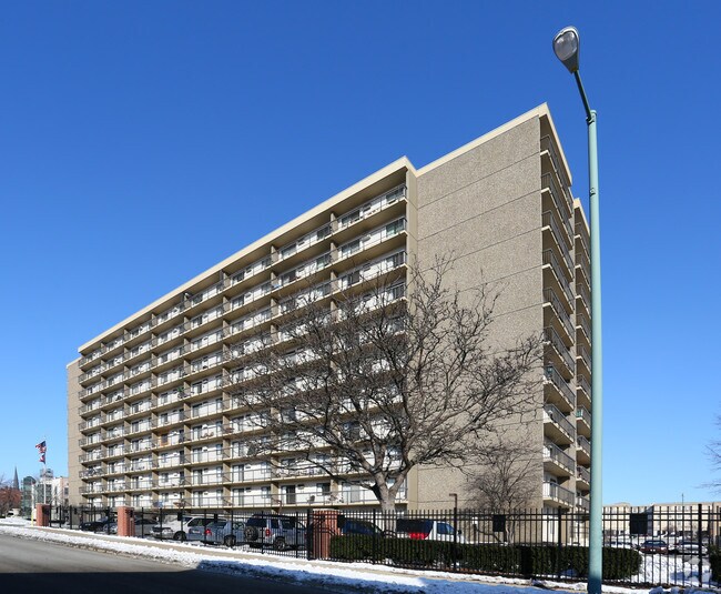 Canton Towers Restricted 62+ Apartments in Canton, OH