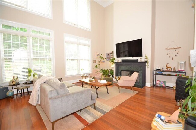Building Photo - 11210 Donnington Dr
