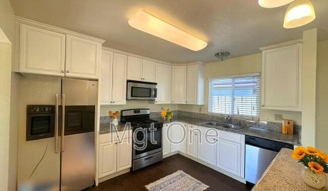 Photo - 24382 Delphinium Ave House