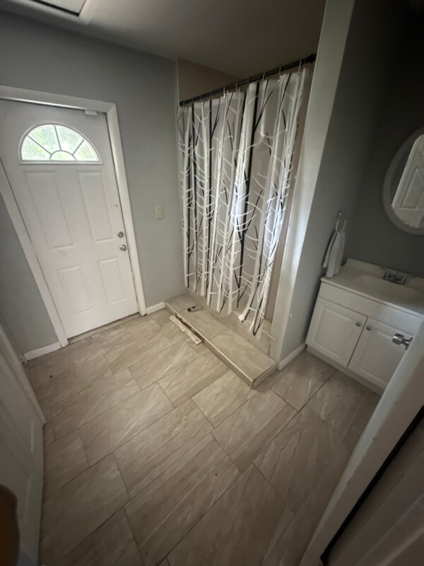 Foto del edificio - 942 Chace Ln NE