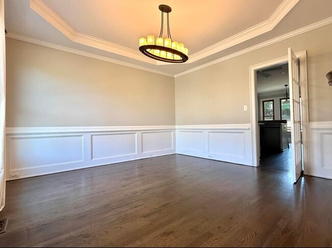 Building Photo - 800 Sparkleberry Rd