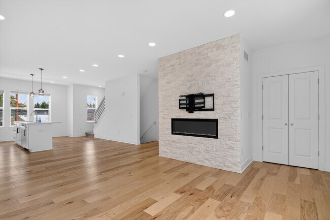Foto del edificio - 2925 Square Lake Ct