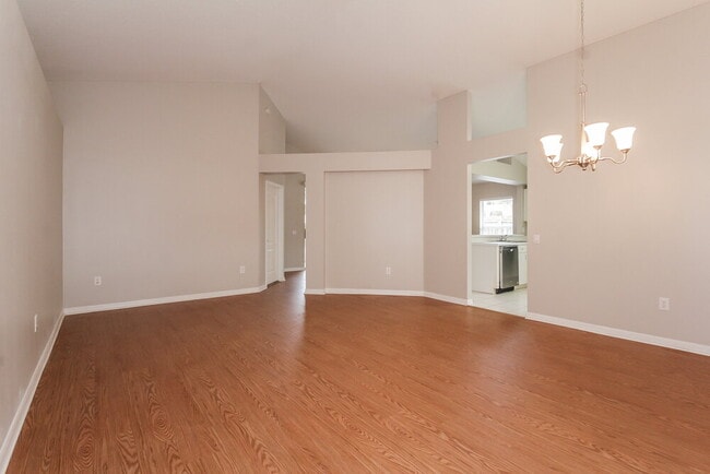 Building Photo - 9007 Egret Cove Cir