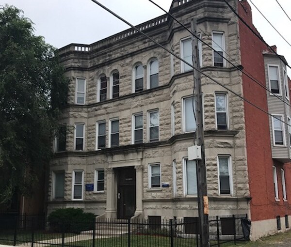 Foto del edificio - 4219-4221 S Ellis Ave