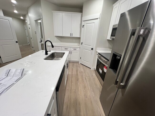 cocina - 1163 N 680 W