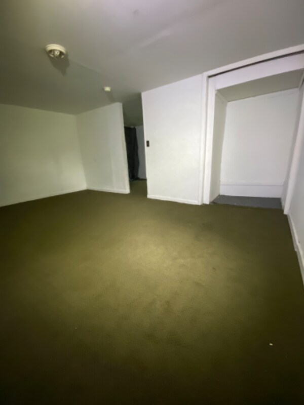 Foto del edificio - 1869 Marshall Ave