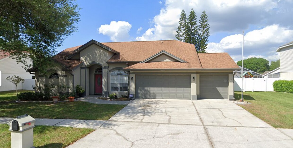 Primary Photo - 11830 Rossmayne Dr