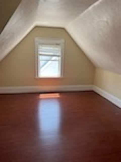 Primary Photo - 11 Upham St