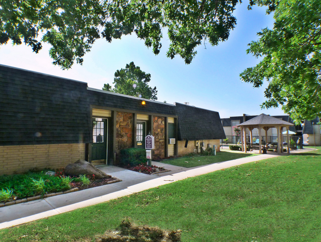 Foto del interior - Bryant Grove Apartments