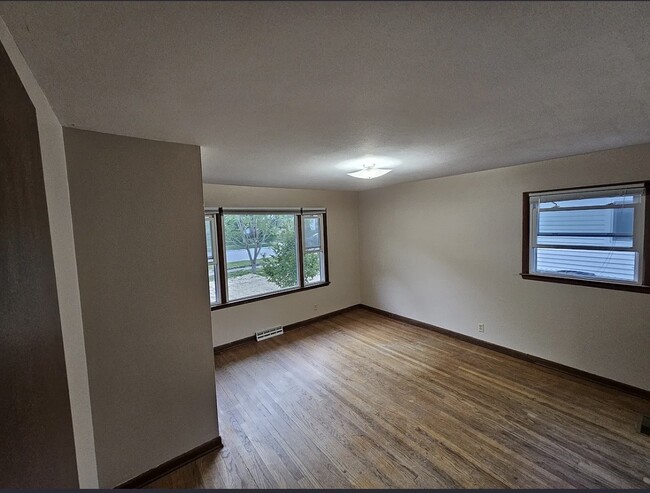 Building Photo - 3401 Dawes St