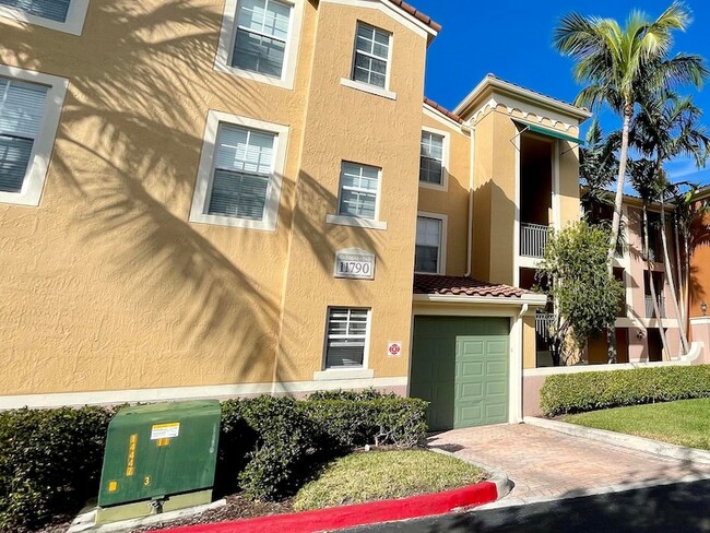 Foto del edificio - 11790 St Andrews Place