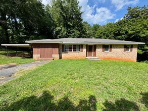 Building Photo - 1202 Garden Cir