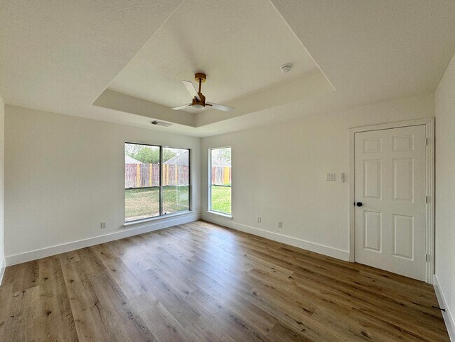 Foto del edificio - 6427 Liberty Valley Dr