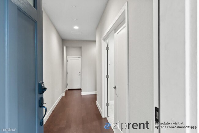 Foto del edificio - 3 br, 3.5 bath Townhome - 6029 Sunstone Dr...