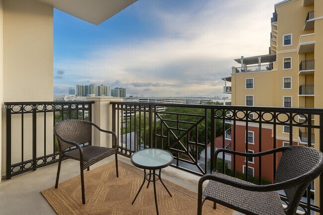 Foto del edificio - 8390 SW 72nd Ave